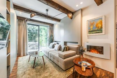 Luxury Living in Shkoder Historic Heart by Pik Host