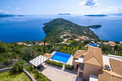 Villa Columba -With a Unique View
