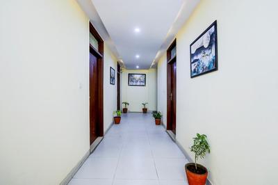 GLOBAL STAY NEAR DELHI AIRPORT