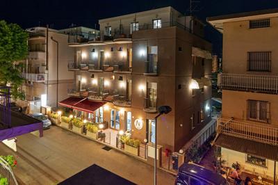 Hotel Noah
