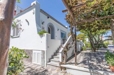 House in Ischia