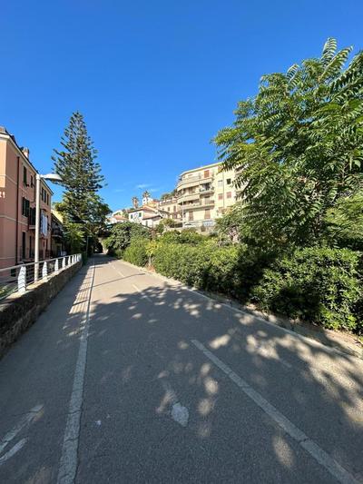 Appartamento trilocale centro Arma di Taggia