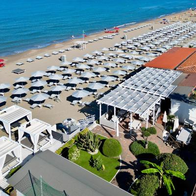 Roussev Apartment - Coastal Gem - Anzio