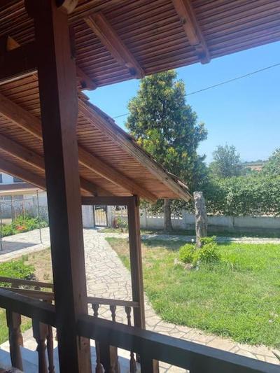 Beach house with garden sleeps 6