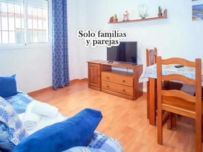 Apartamentos Tranquilos con Aparcamiento y Cerca de las Playas de Conil - ES-180-33