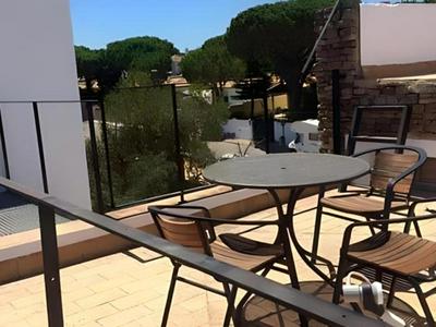 Acogedor dúplex cerca de la playa con terraza y parking en Costa de la Luz - ES-180-302