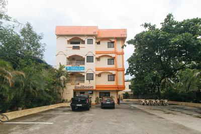 RedDoorz @ Tondaligan Beach Hotel