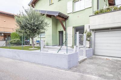 Gentle House