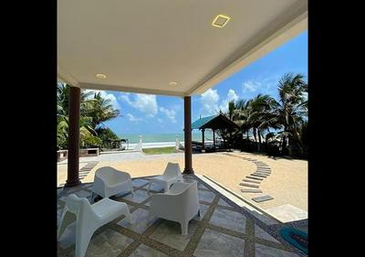 Che Beach House