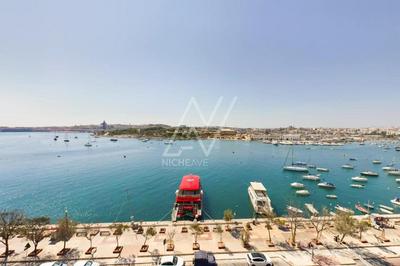 Sliema Seaview Suite I Luxury Apartment
