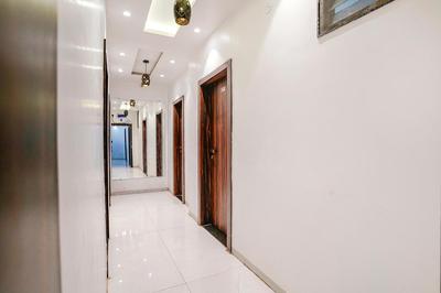 FabHotel The Regal Inn - Pathardi Phata