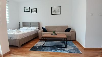 Lux studio Blue