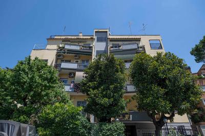 Domus Farnesina Ponte Milvio