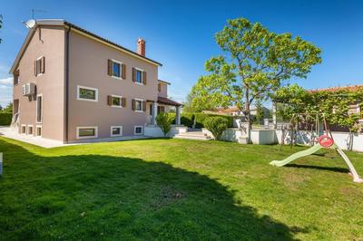 Villa Anastasia by Villsy - with private pool, foosball and pikado