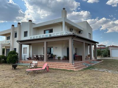 Villa Seaside Serenity by GG