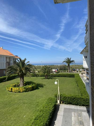 Apartamento con vistas al mar playa Berria-Santoña