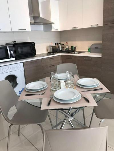 Lovley Modern One Bedroom Apartment In Sliema