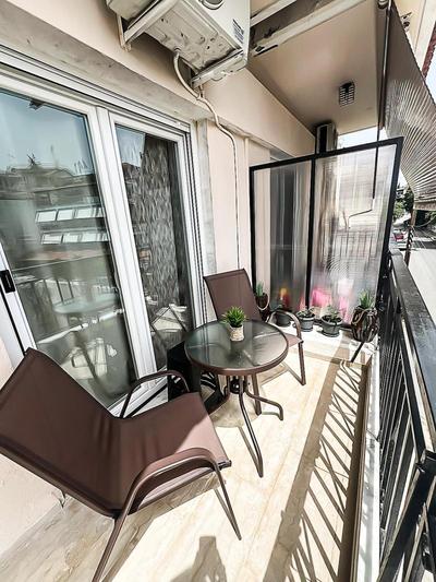 Philip's Seaside Apartment