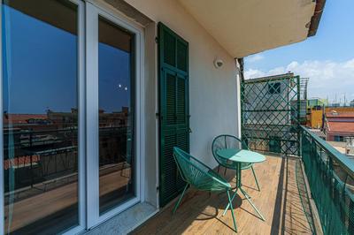 Global Central Suites