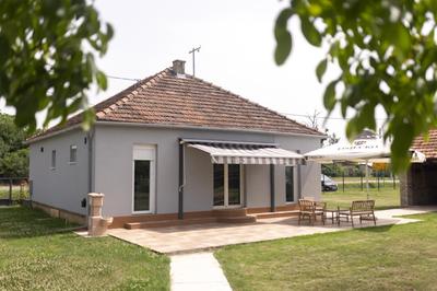 Kuća za odmor FINA