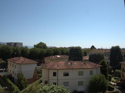 Appartamento via Grandi - Free Gated Parking - 5 minutes from Center