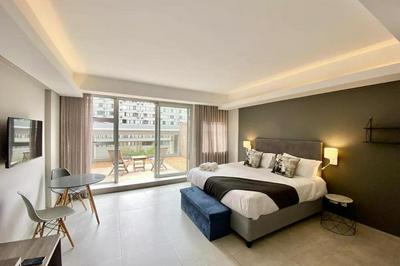 Foreshore Winks 403