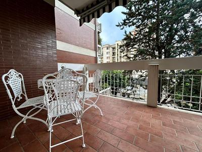 Kibilù - Bright Apartment with Large Terrace near Station FN City Centre walking distance