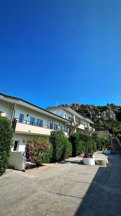 Albatros Apartments