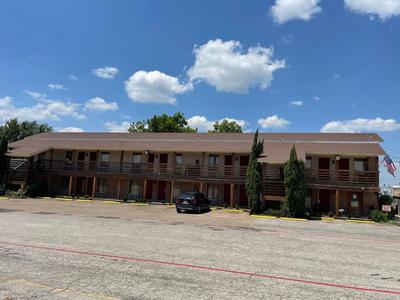 Granbury Inn and Suites