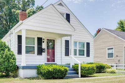 Spacious 4BR Home with Cozy Vibes in Louisville