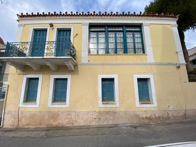 Thomaidou House - Heart of Aegina Town