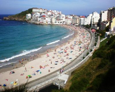 Spacious Apartment in Malpica with Sea and Mountain Views - 110 m²