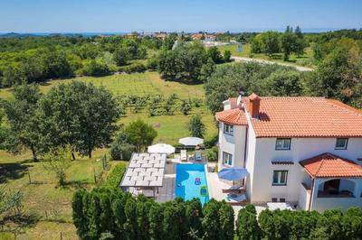 Villa Eufemia by Briskva