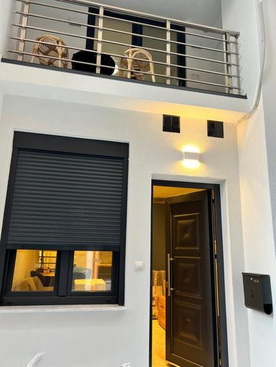 AVEROF LOfT