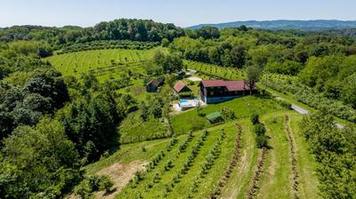 OPG Rose Hip Hill ekološko imanje