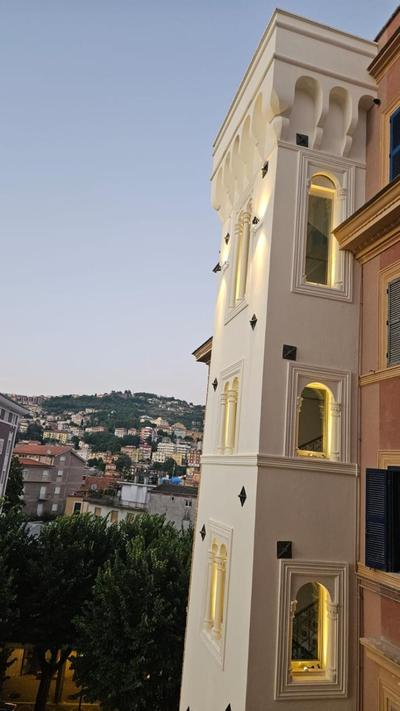 Fiuggiamo House