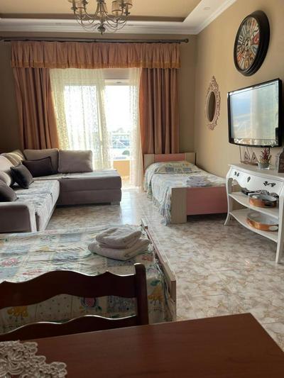 Seaview Apartments Alkis