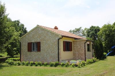 Casa Ondina - Private House with Jacuzzi & Garden in Central Istria