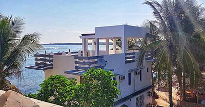 Casa Almarenzo Bed & Breakfast