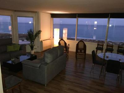 Spacious Apartment in Valencia with Sea View - 160 sqm