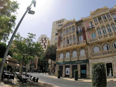 Apartamento Puerta Purchena Almeria