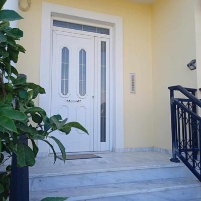 Anna's Apartment 4 Sea View Stay 3p