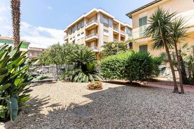 La Casa della Nonna - 50m dal centro-100m dal mare