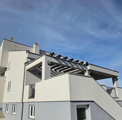 Holiday Home GIDAS - Hot Tub, GYM, Playground