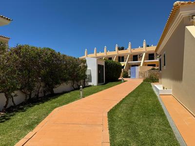 Casa Coral Azul