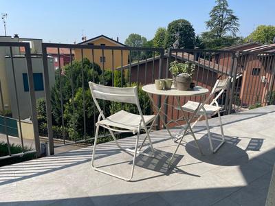 Villa Zina - Apt Giallo - 10 min from city centre and airport