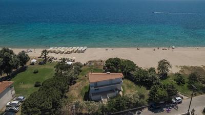 Beach Front Villa Toroni