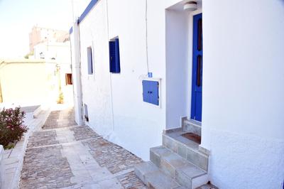 Kioura's home