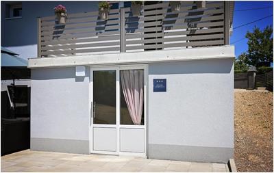 Family studio apartman
