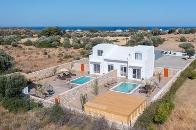 Amora Pool Villas